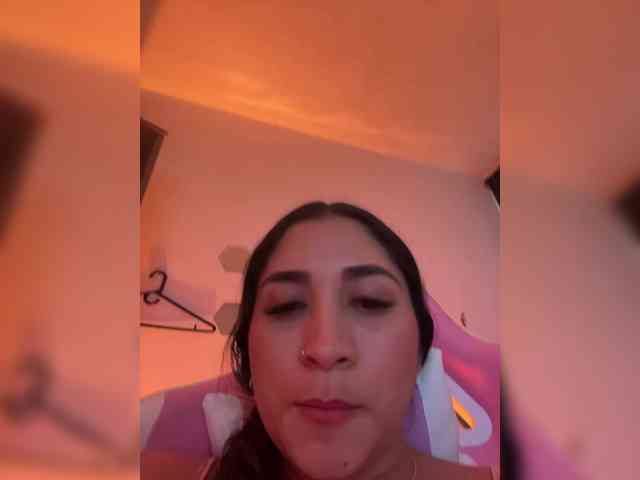 britt-grey webcam