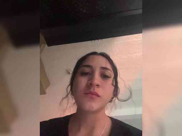 britt-grey webcam