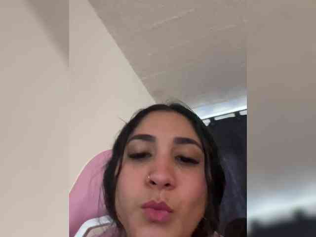 britt-grey webcam