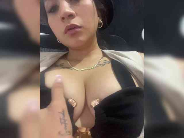 britt-grey webcam