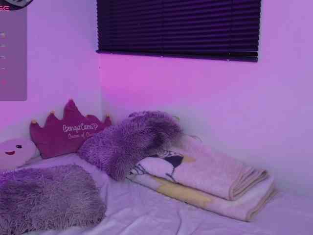britt-grey webcam