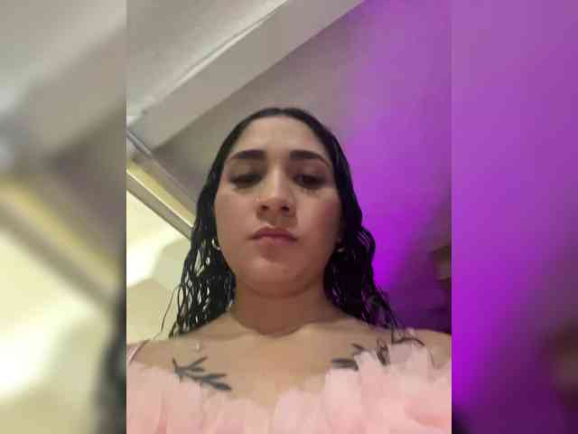 britt-grey webcam