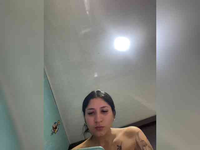 britt-grey webcam