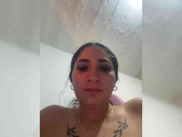 britt-grey webcam