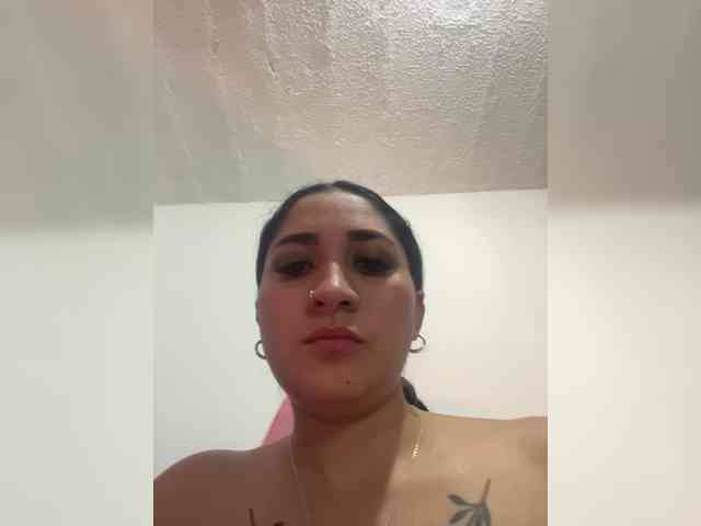 britt-grey webcam