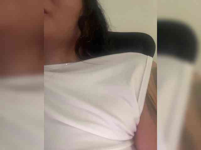 britt-grey webcam