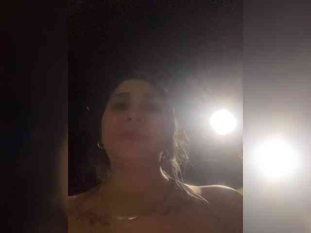 britt-grey webcam