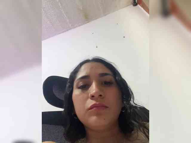 britt-grey webcam