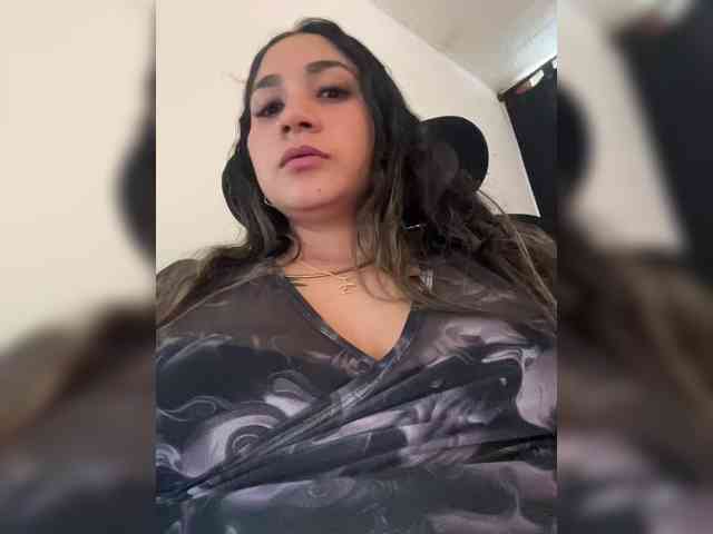 britt-grey webcam