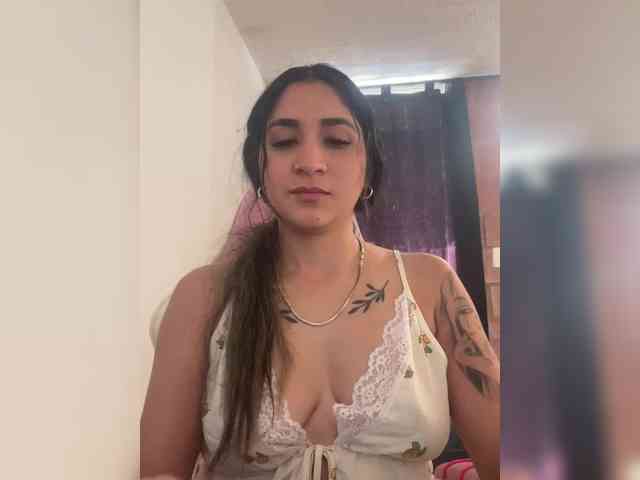britt-grey webcam