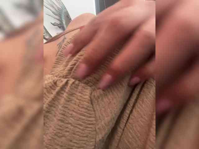 britt-grey Live Webcam on BongaCams