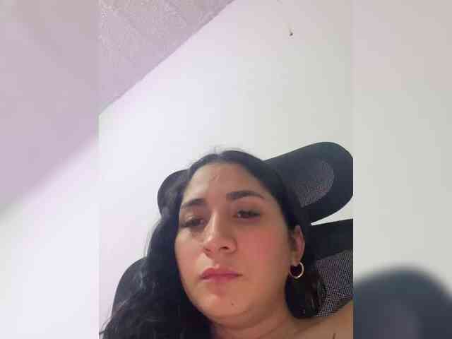 britt-grey webcam