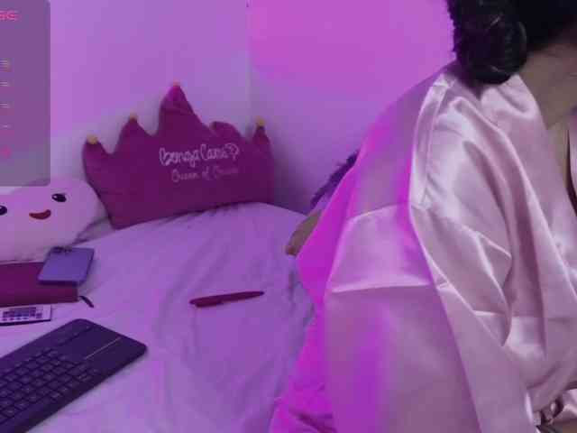 britt-grey webcam