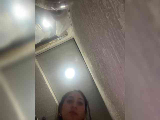 britt-grey webcam