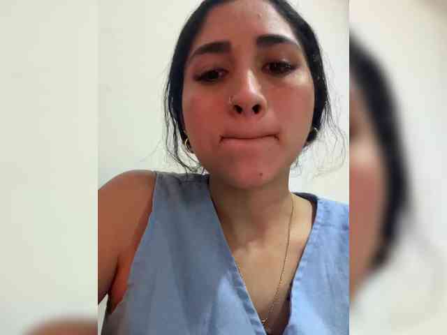 britt-grey webcam