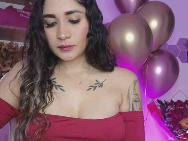 britt-grey webcam