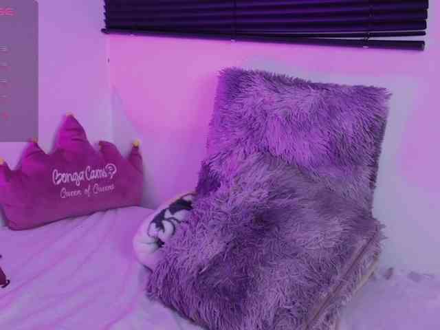 britt-grey webcam