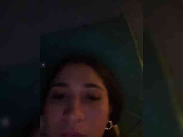 britt-grey webcam