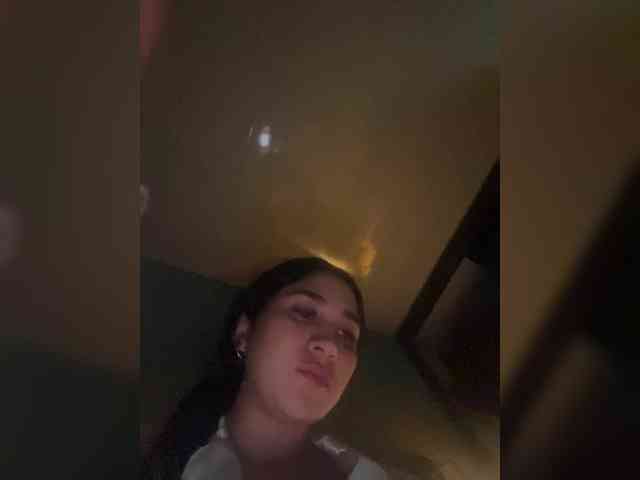 britt-grey webcam