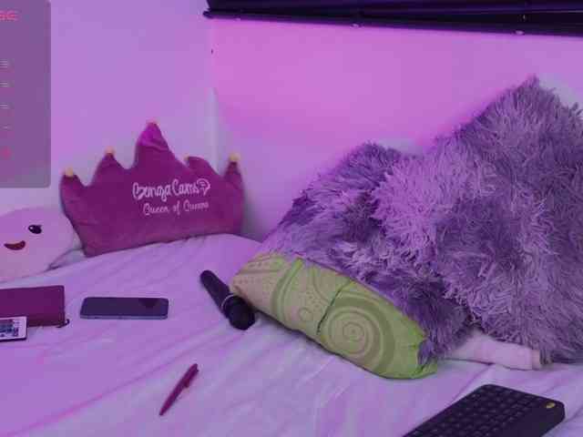 britt-grey webcam