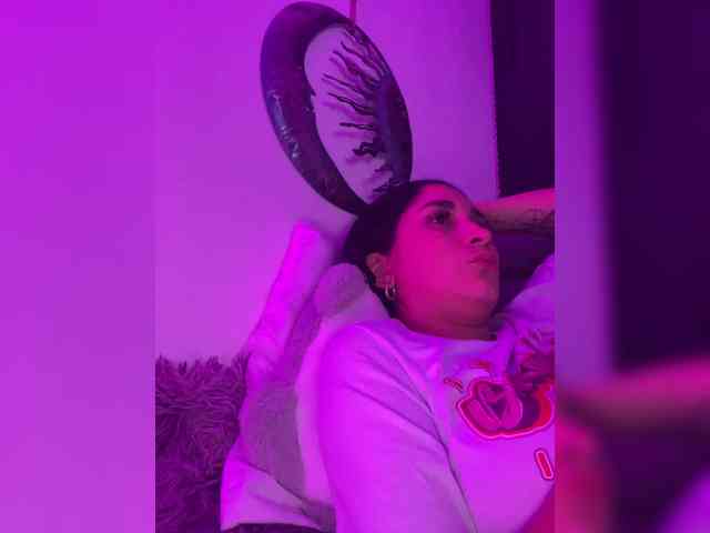 britt-grey britt-grey