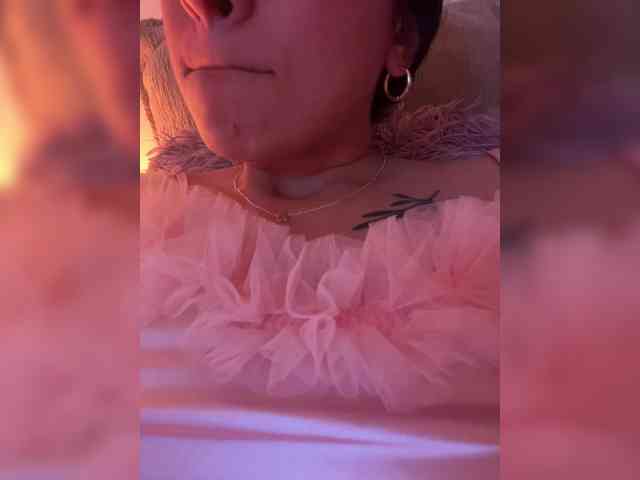 britt-grey webcam