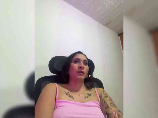 britt-grey webcam