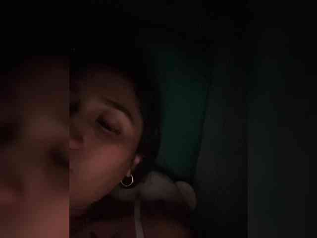 britt-grey webcam