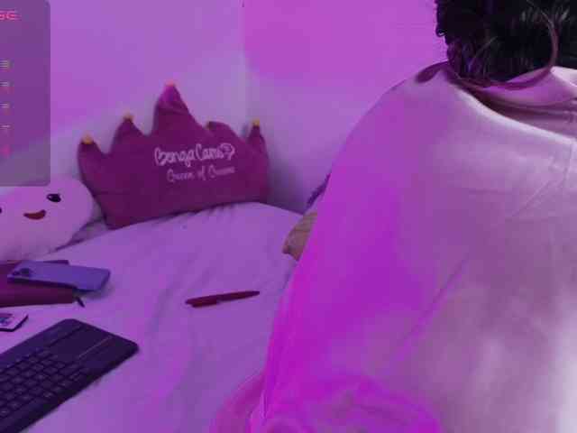 britt-grey webcam