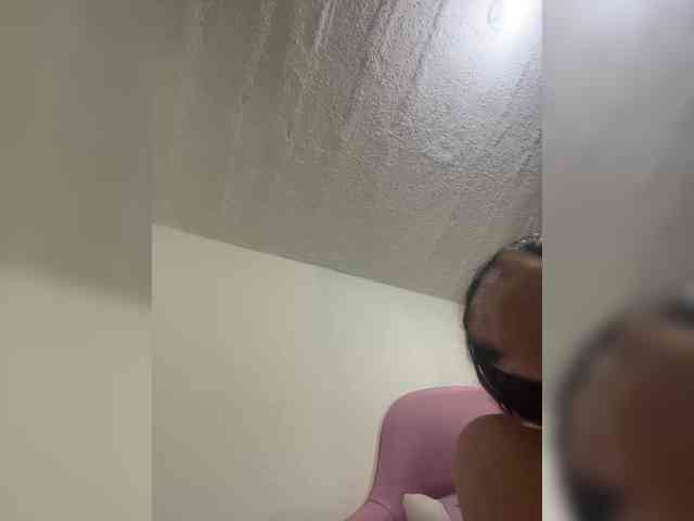 britt-grey webcam