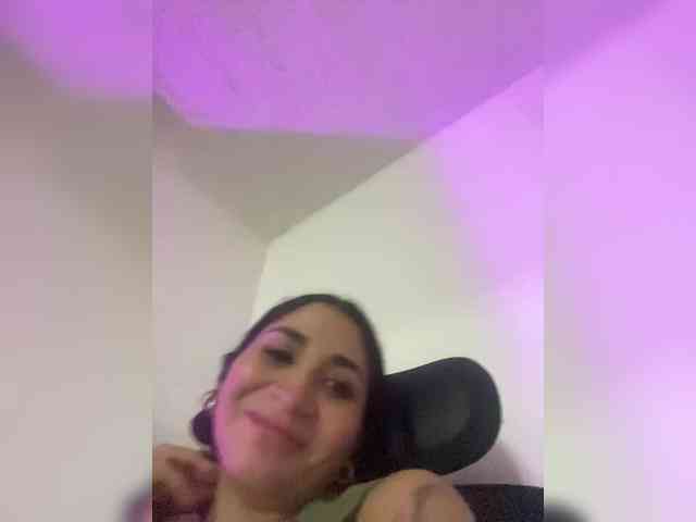 britt-grey webcam