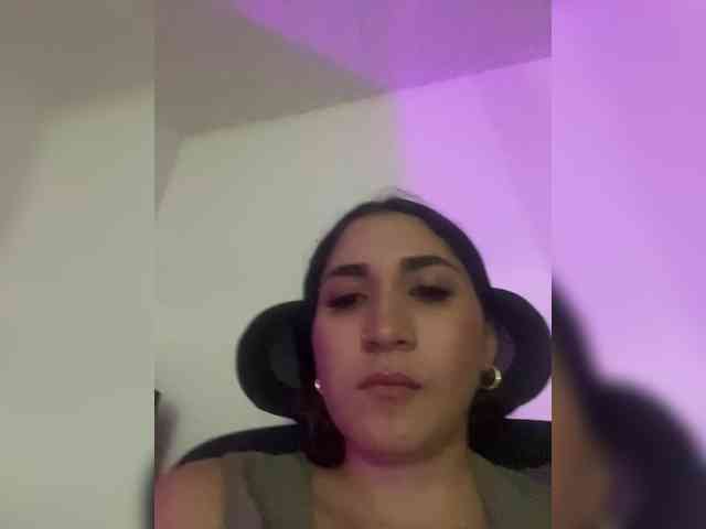 britt-grey webcam