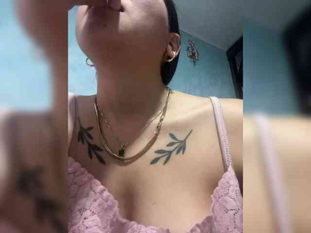 britt-grey britt-grey