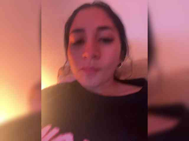 britt-grey webcam