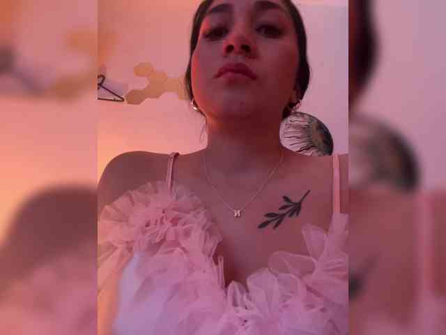britt-grey webcam