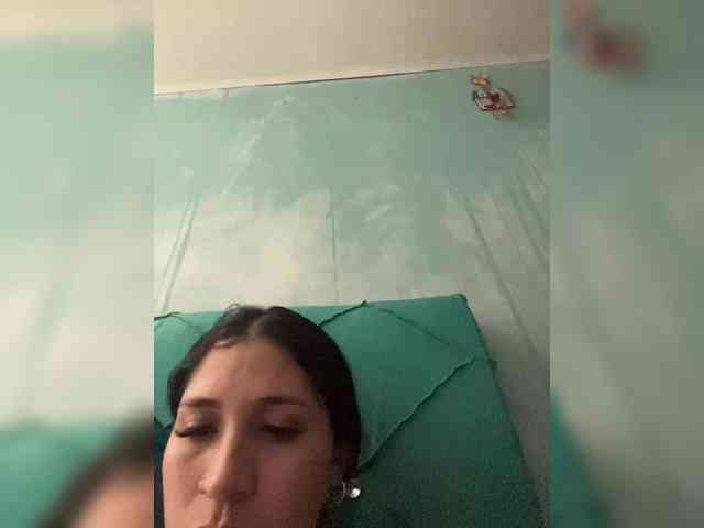 britt-grey webcam