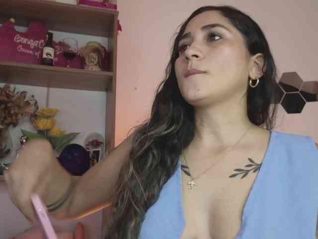 britt-grey webcam