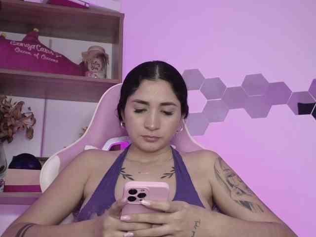 britt-grey webcam