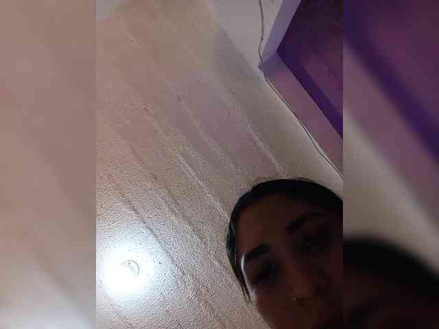 britt-grey webcam