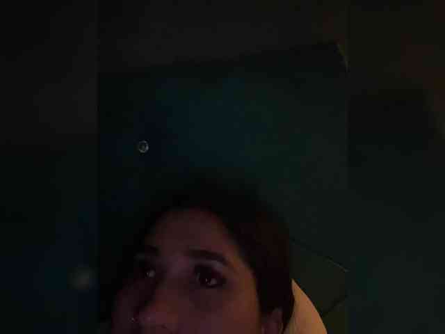 britt-grey webcam