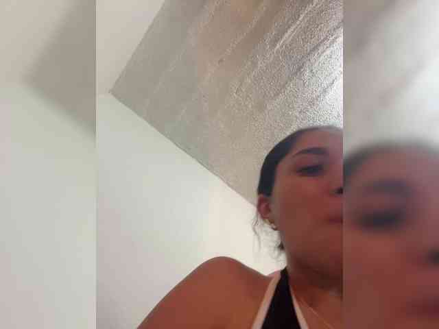 britt-grey webcam