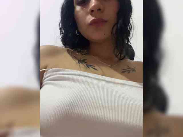 britt-grey webcam