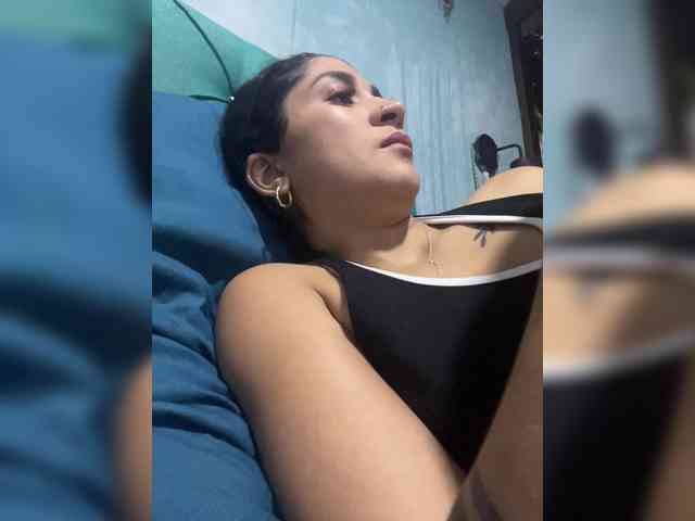 britt-grey webcam