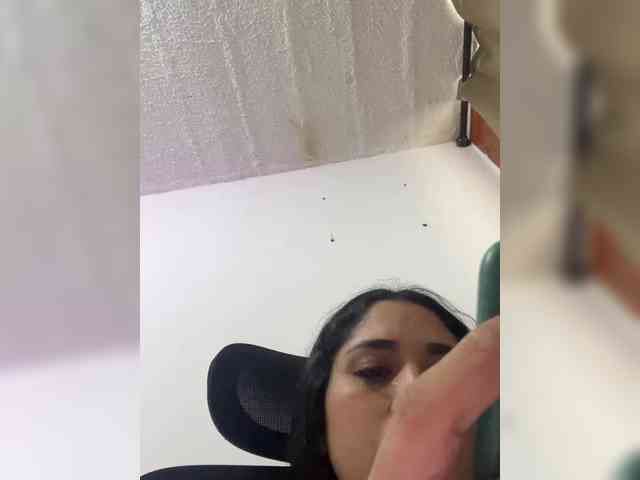 britt-grey webcam
