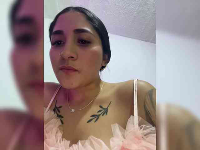 britt-grey webcam