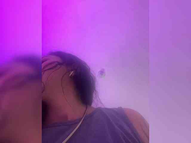 britt-grey webcam
