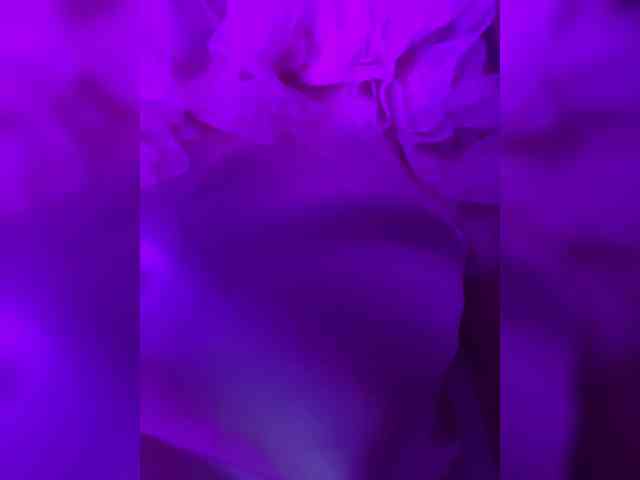 britt-grey webcam