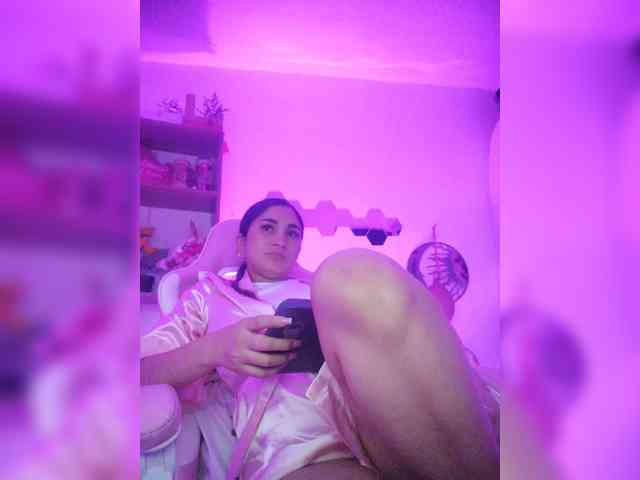 britt-grey britt-grey