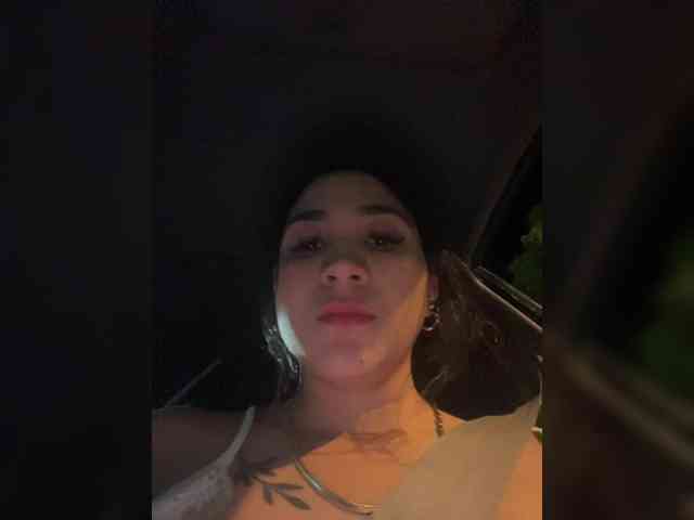 britt-grey webcam