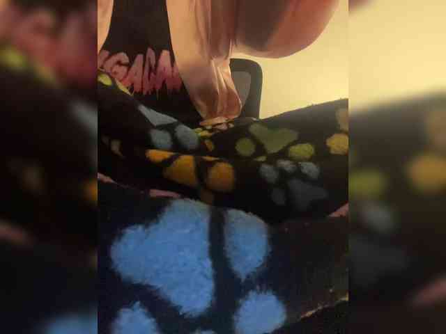 britt-grey webcam